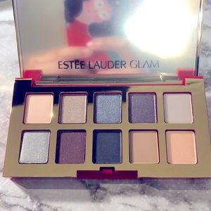 Estée Lauder eyeshadow palette